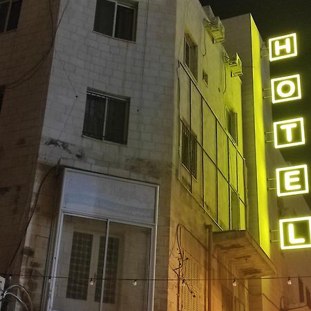 Orient Hotel Nablus Exterior photo