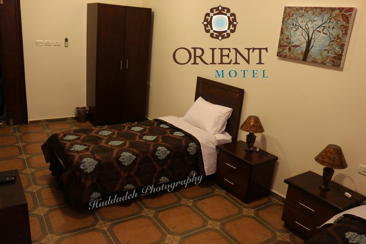 Orient Hotel Nablus Exterior photo