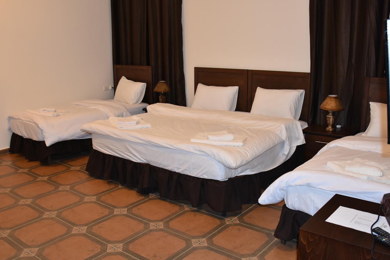 Orient Hotel Nablus Exterior photo